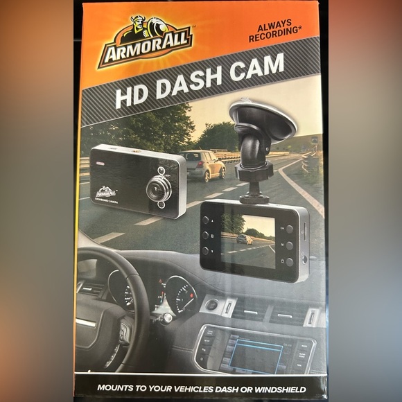 Armorall 2.2” car HD dashcam new in box night vision with charger - Picture 1 of 5